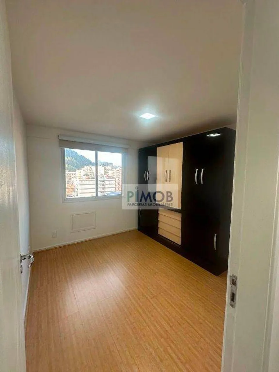 Apartment with 3 bedrooms and 4 bathrooms — photo 3