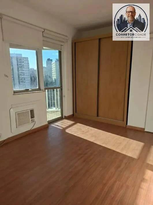 3-bedroom apartment with a suite and balcony — photo 14