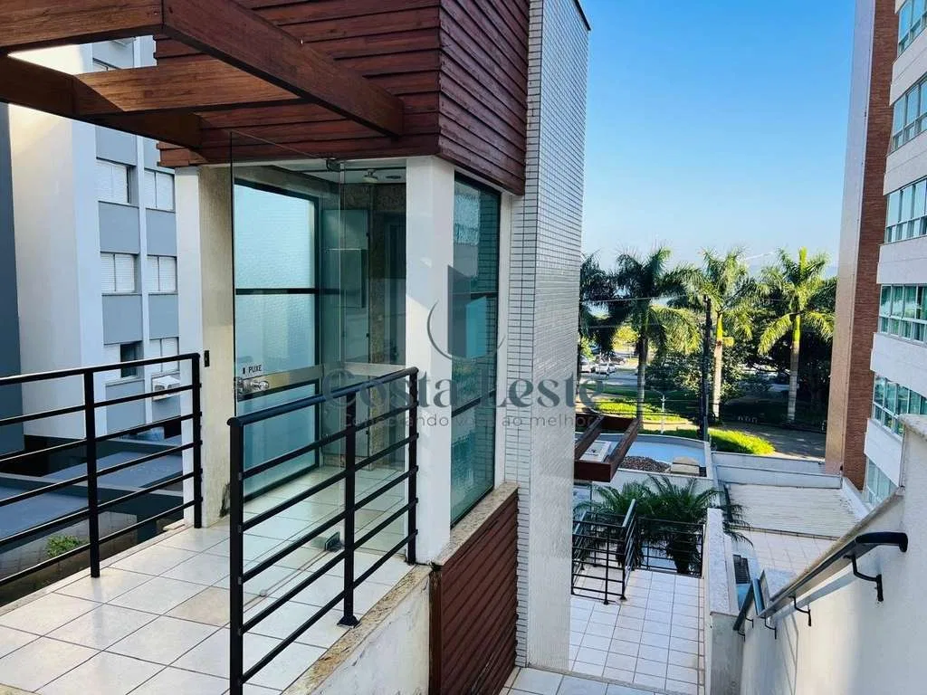 Apartment, 78 m², with a water view — photo 8