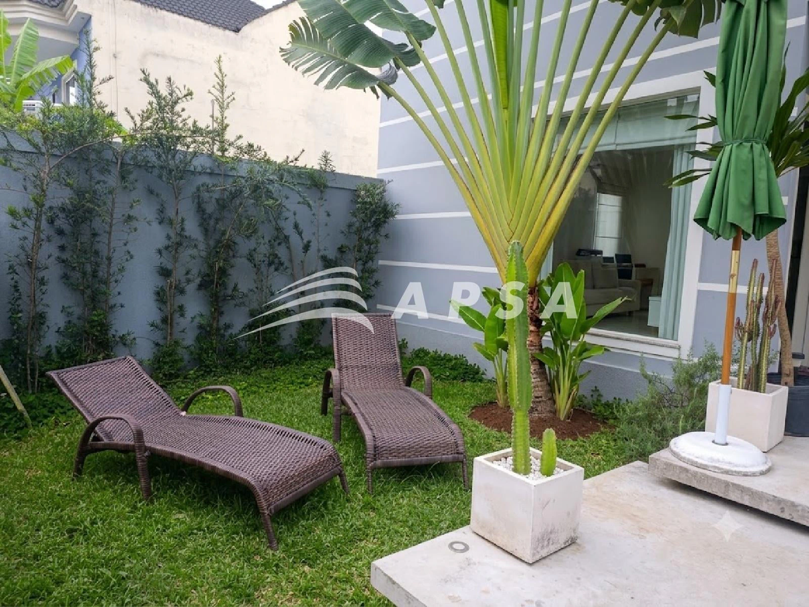 Casa para locação com 3 suítes e jardim privativo — photo 5