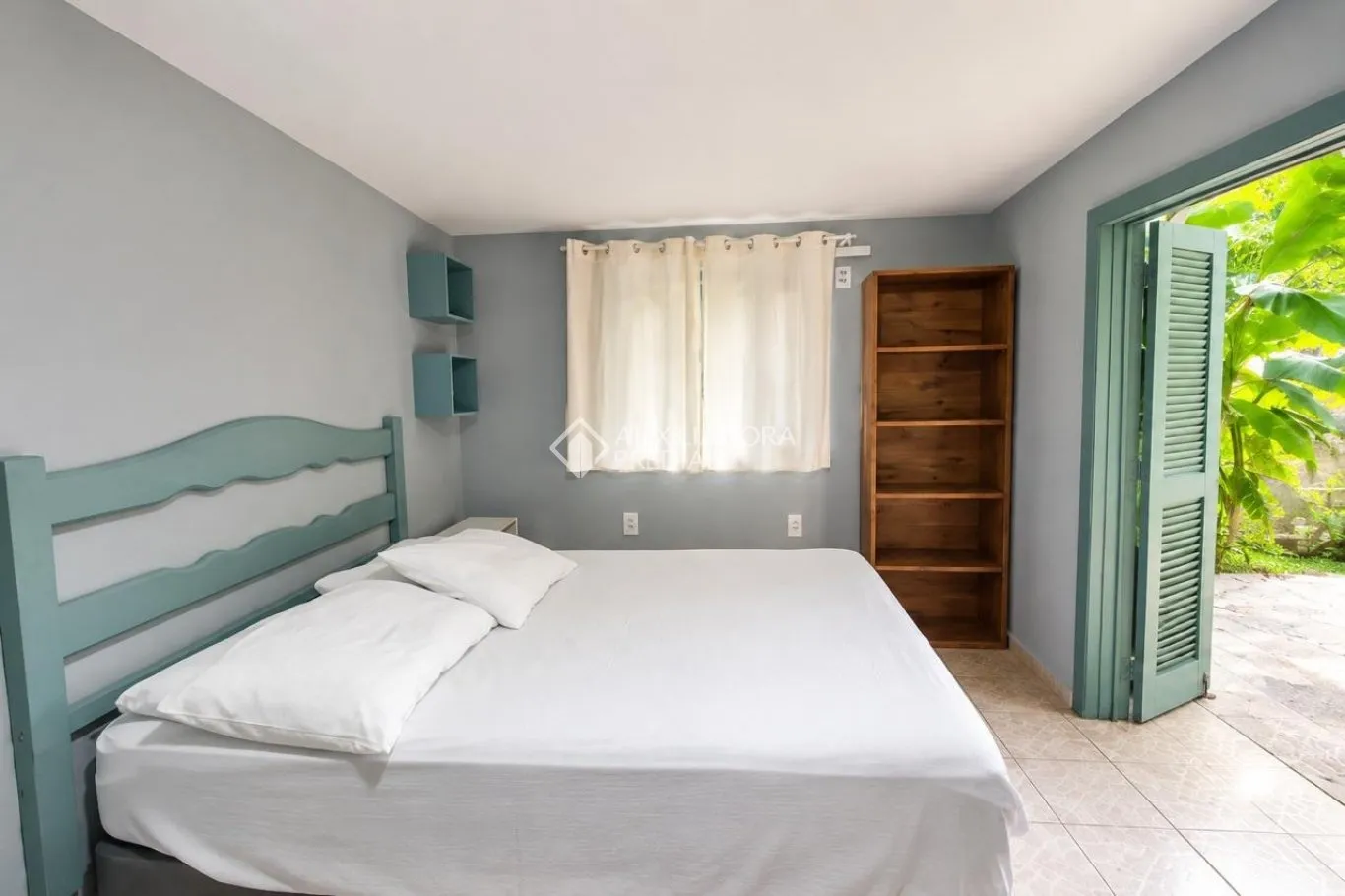 1-bedroom 30 m² apartment with a private garden — photo 3