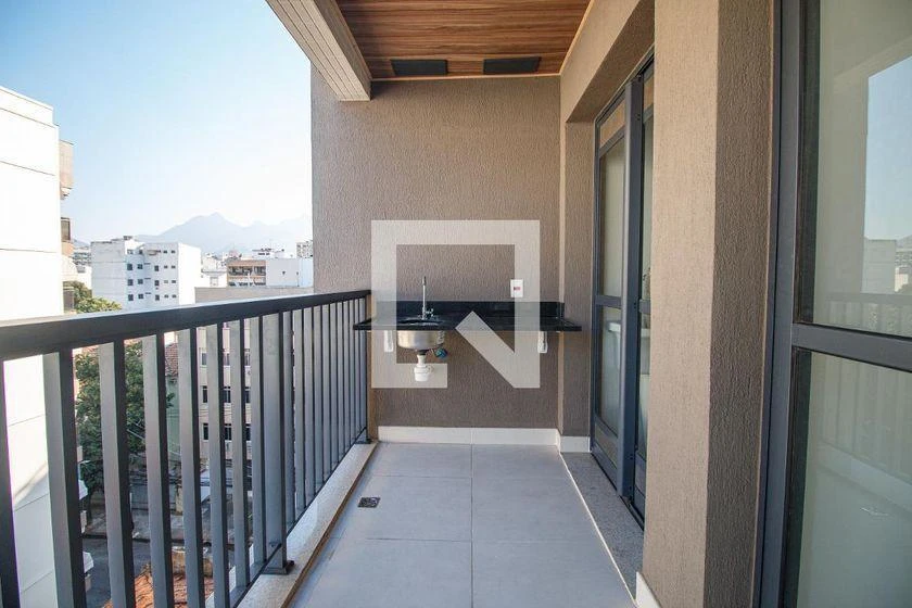 3-bedroom apartment with a gas stove and 2 parking spots — photo 16