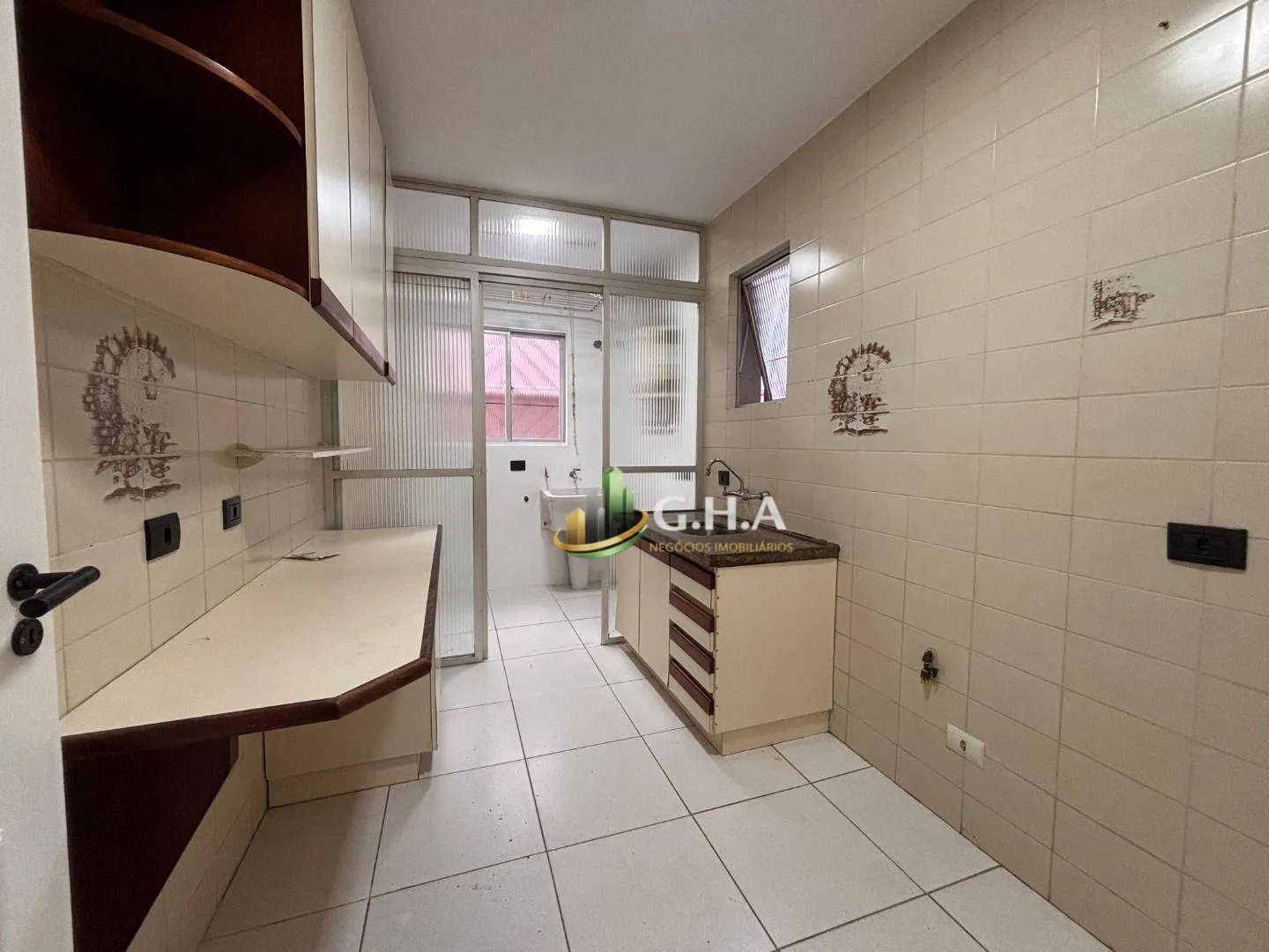 2-bedroom apartment, 1 with its own bathroom, 68 m² — photo 2