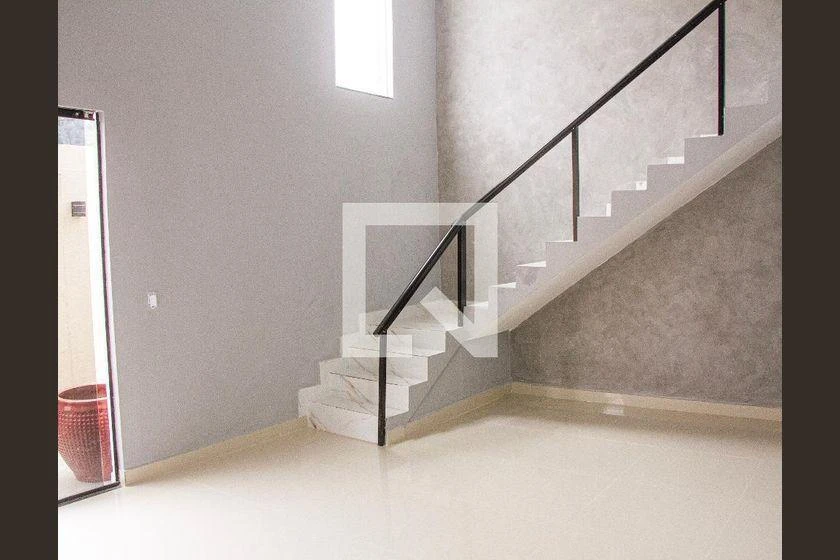Rental house with 4 bedrooms and 250 m² open-plan kitchen — photo 20