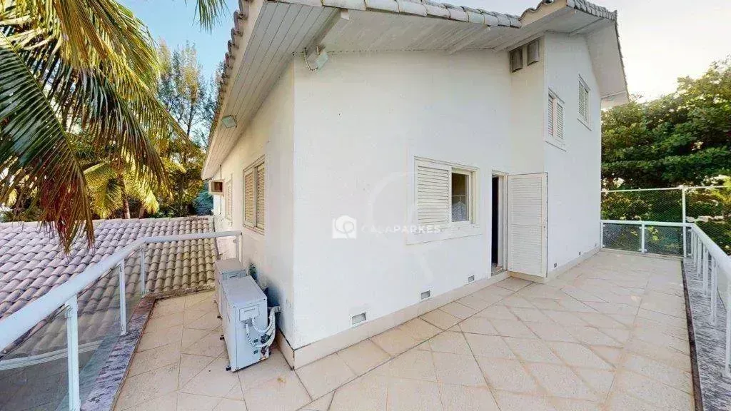 House with 5 bedrooms and 5 bathrooms, 500 m² — photo 16