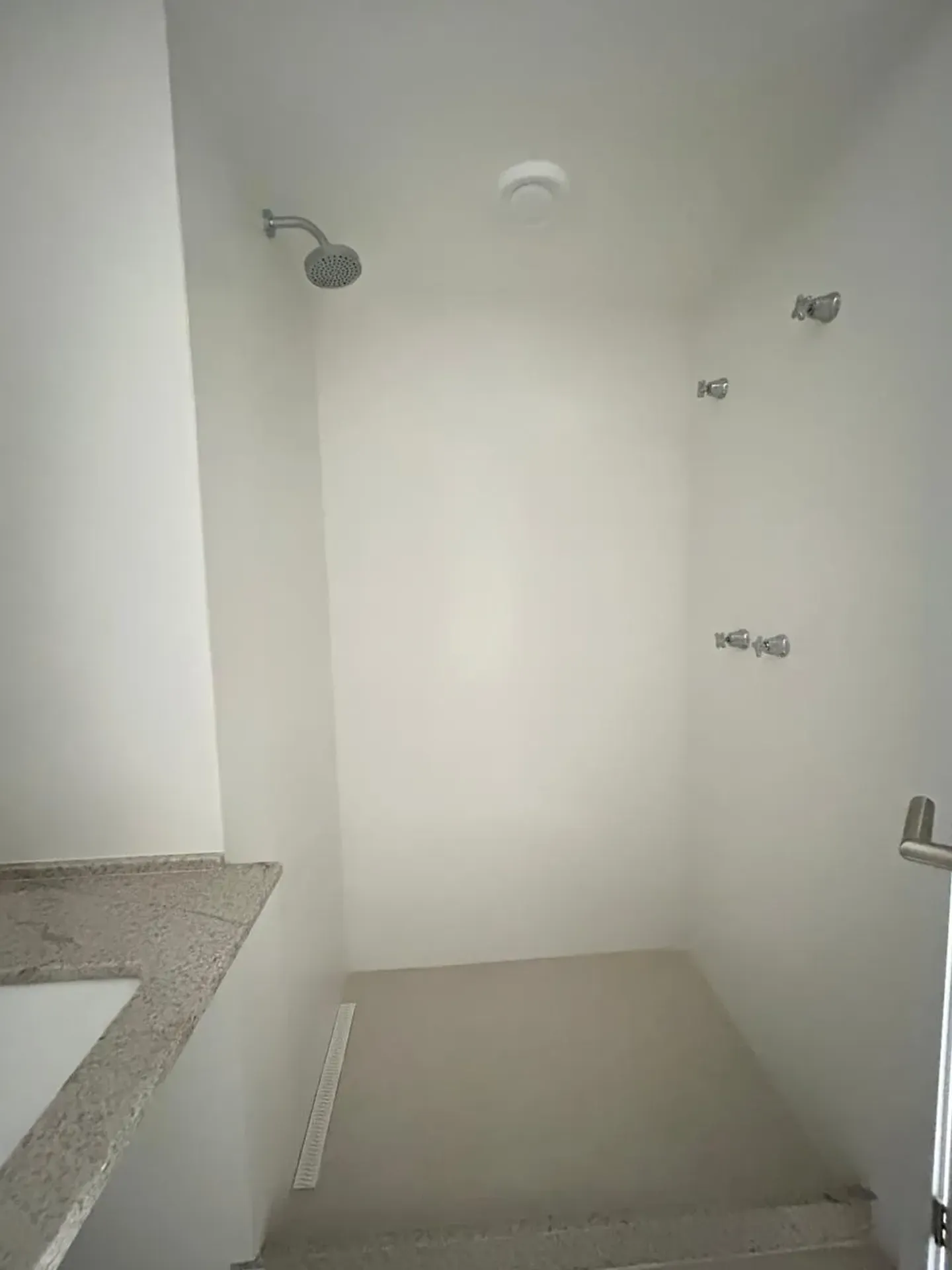 Apartamento de 2 quartos com varanda gourmet — photo 21