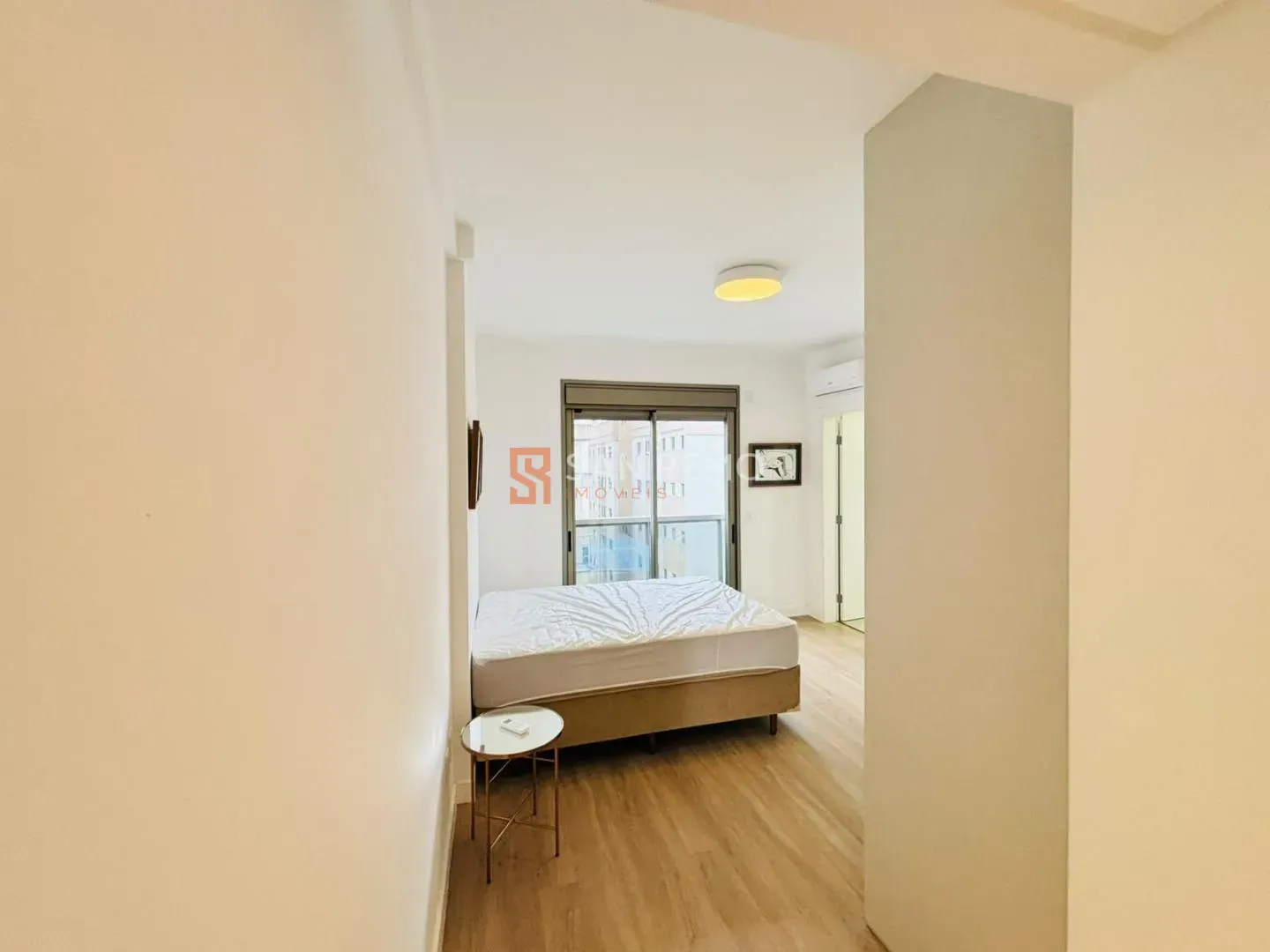 Furnished apartment, 100 m², with floor-to-ceiling windows — photo 35