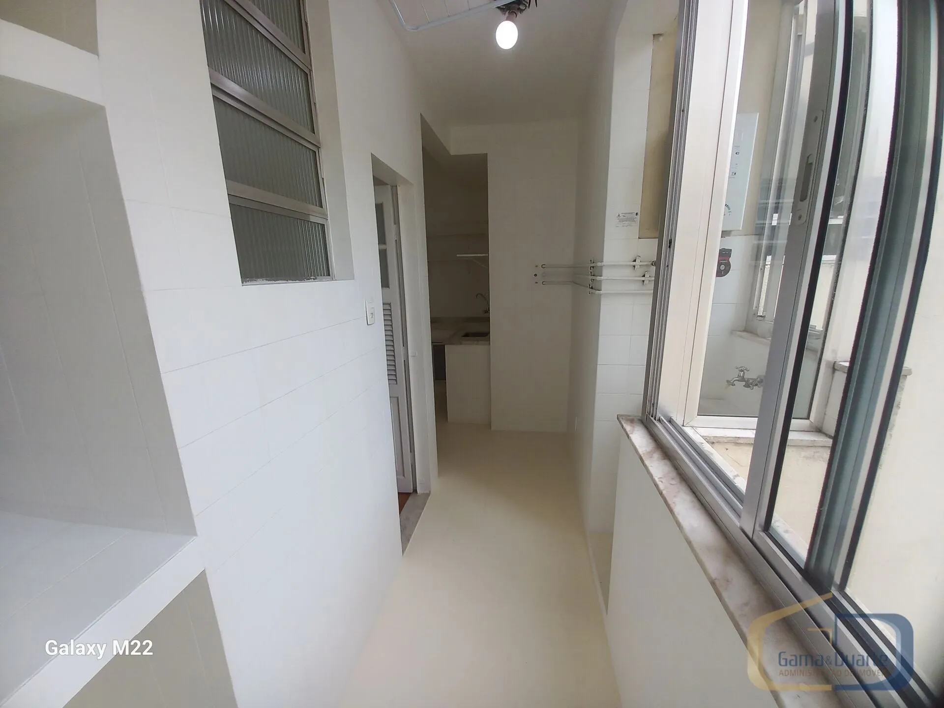 Apartment, 79 m², with wood or laminate floors — photo 33