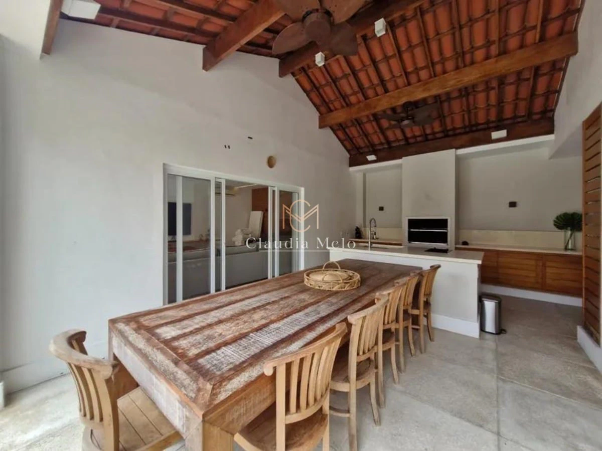 Casa para alugar com 4 quartos e 6 banheiros, 500 m² — photo 14