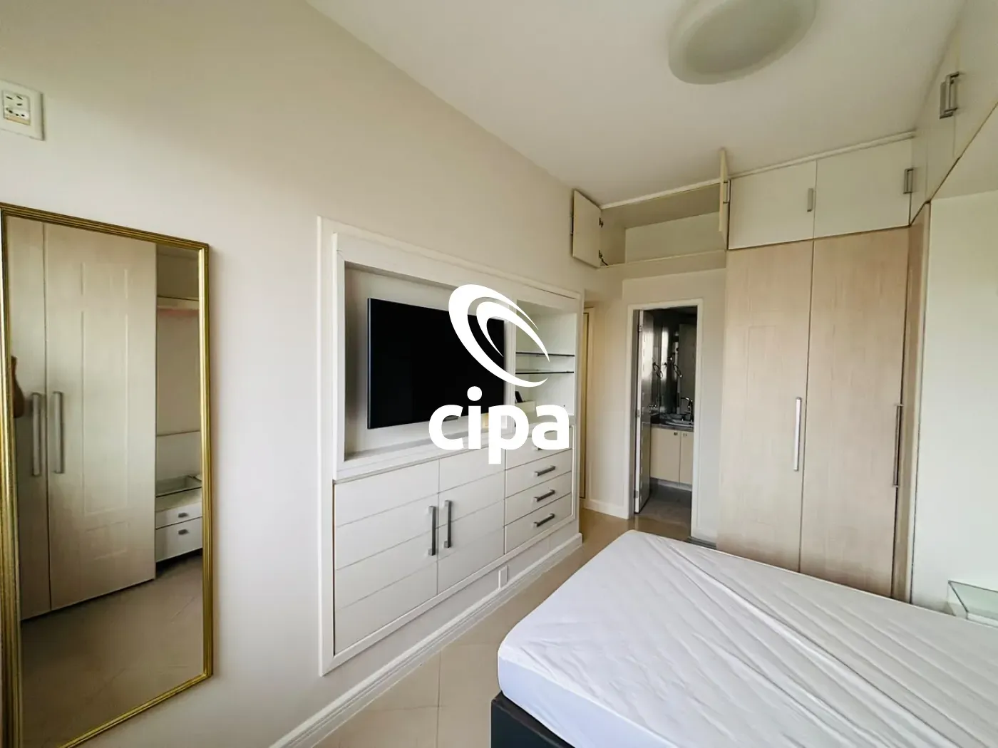 2-bedroom apartment with a water view in Rio de Janeiro — photo 7