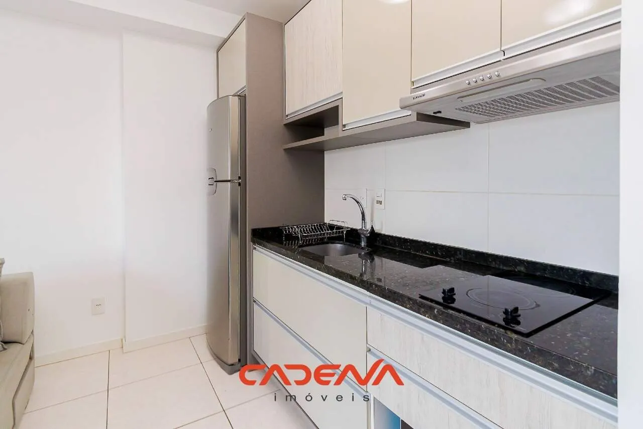 Studio mobiliado de 34 m² com sacada e cozinha americana — photo 5