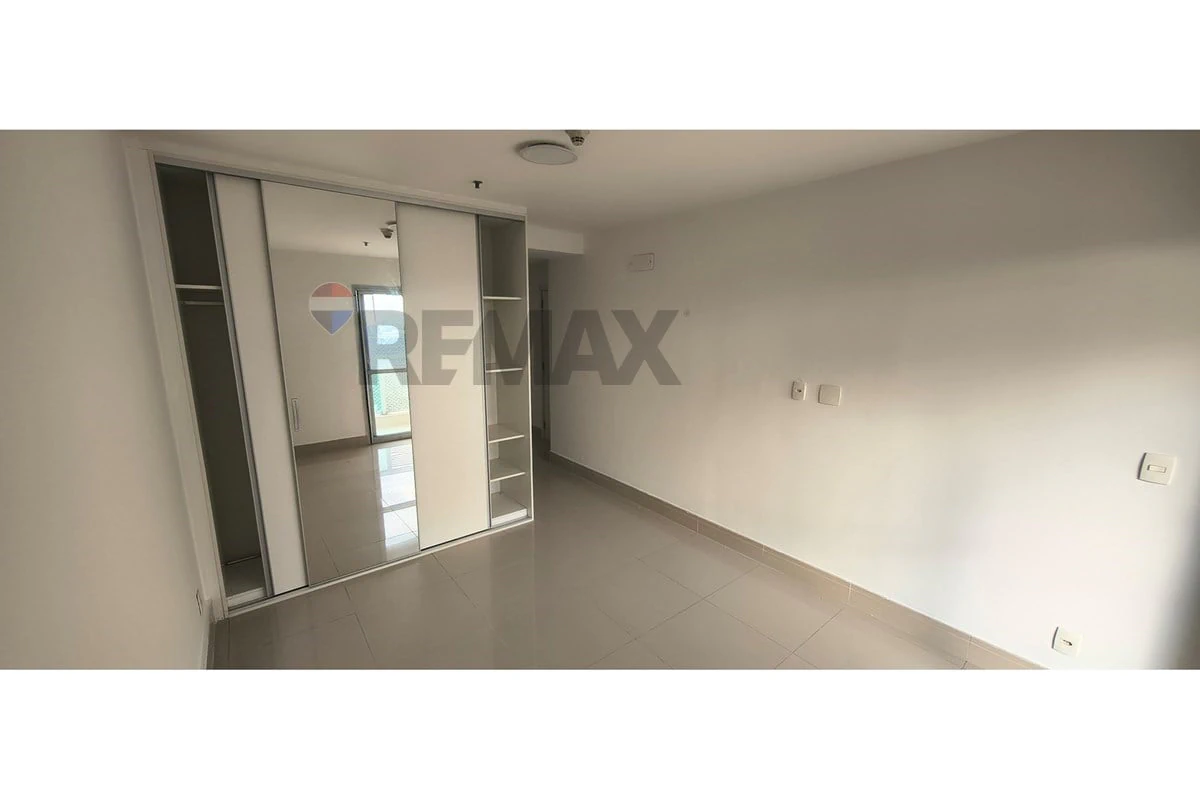 Apartamento de 76 m² com 2 suítes e varanda — photo 29