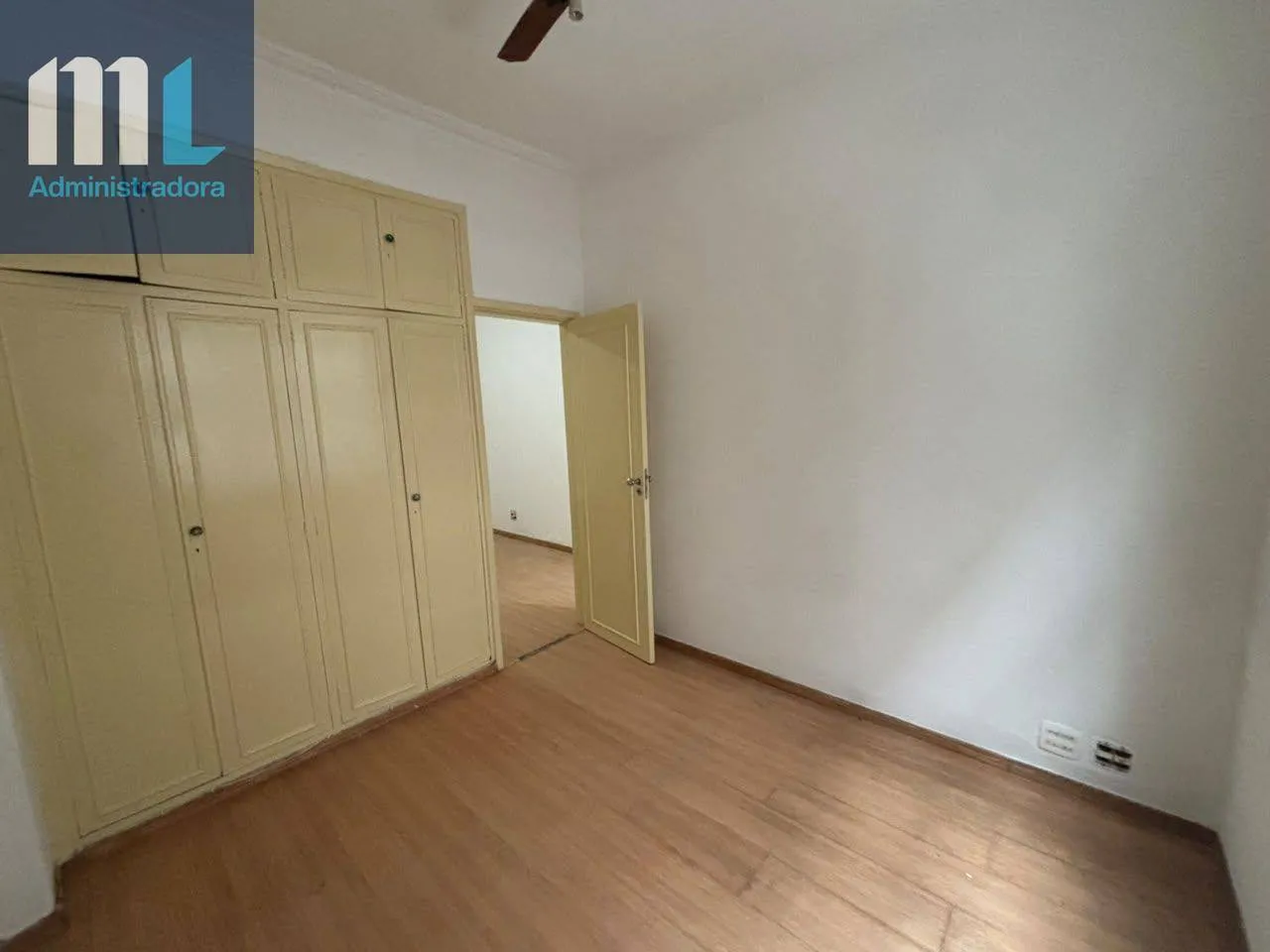 Ванна та 2 спальні: квартира 45 м² — photo 4