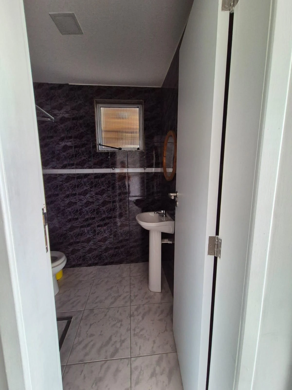 Unfurnished house with 5 bedrooms and integrated kitchen — photo 23