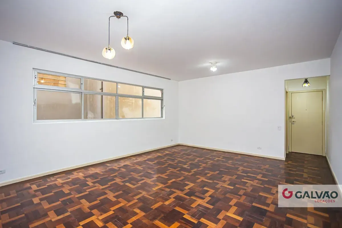 Unfurnished 3-bedroom apartment with 1 bathroom and no parking — photo 5