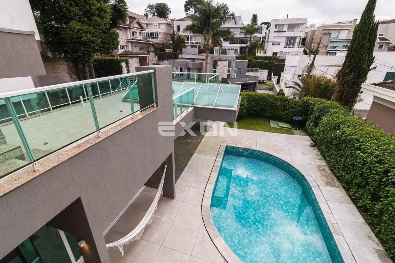 House with 5 bedrooms and 829 m² plus 4 parking spots — photo 18