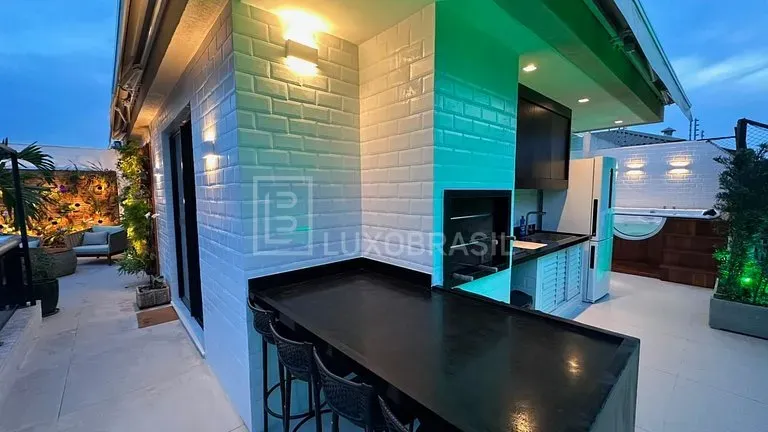 Furnished 2-bedroom apartment with balcony and BBQ grill — photo 6