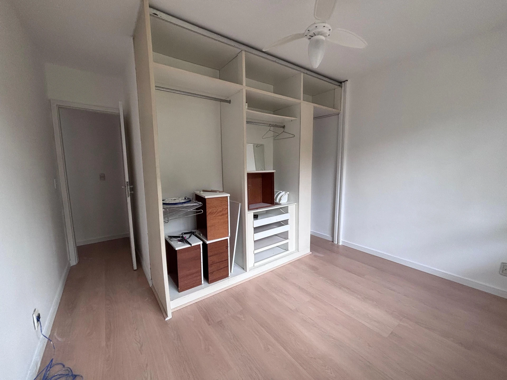 Apartamento sem mobília com 2 quartos e 2 banheiros — photo 9