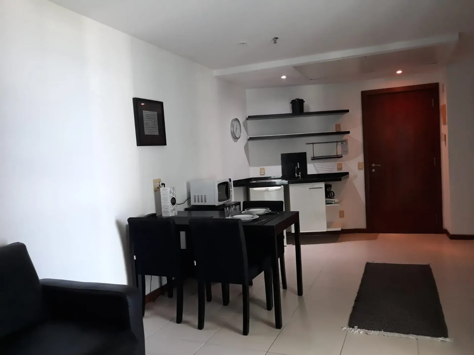 Apartamento mobiliado de 1 quarto com varanda e 1 vaga — photo 10