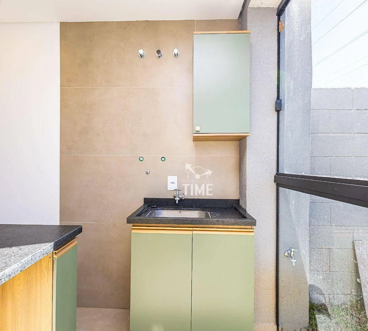 130 m² townhouse with 3 bedrooms, 1 en-suite, 2 parking — photo 13