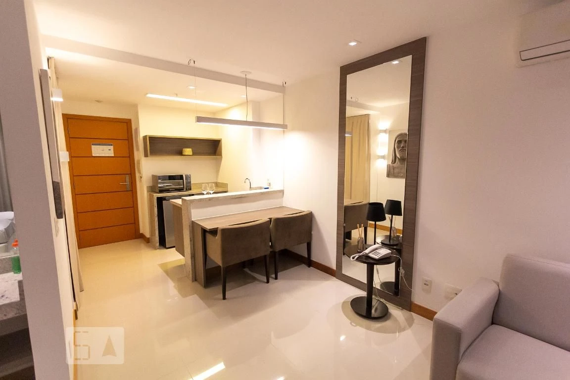 Furnished 1-bedroom apartment with private garden — photo 27