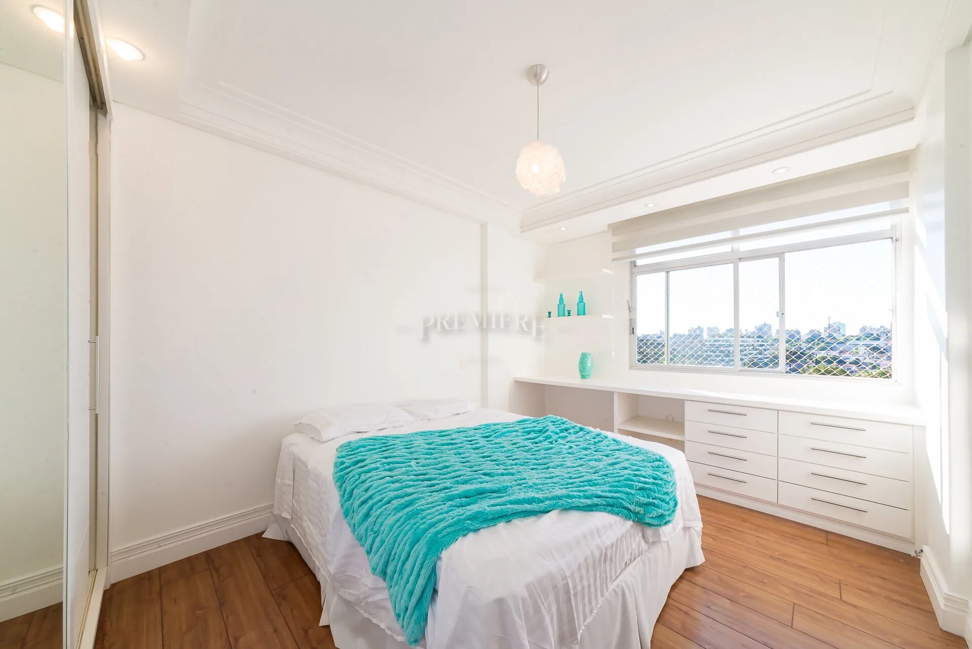 Квартира 152 м² з панорамними вікнами та заскленим балконом — photo 3
