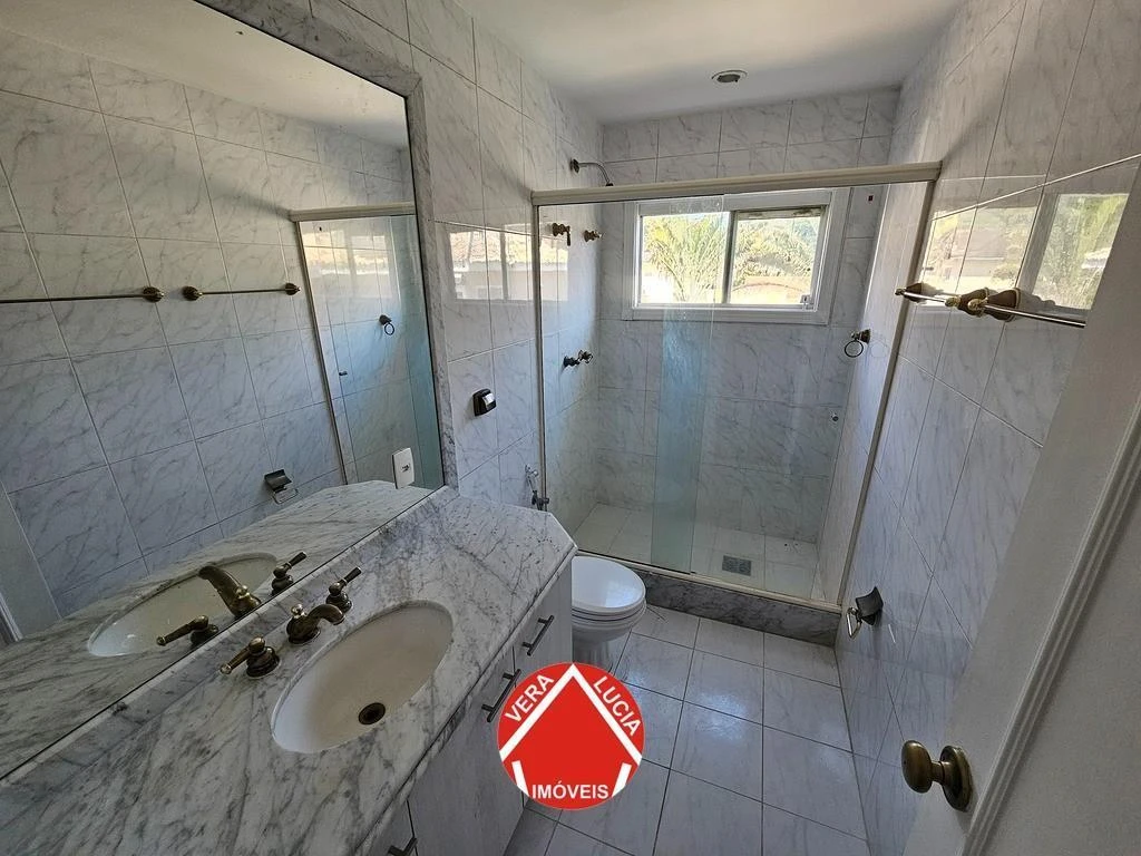 Casa, 600 m², com closet — photo 23