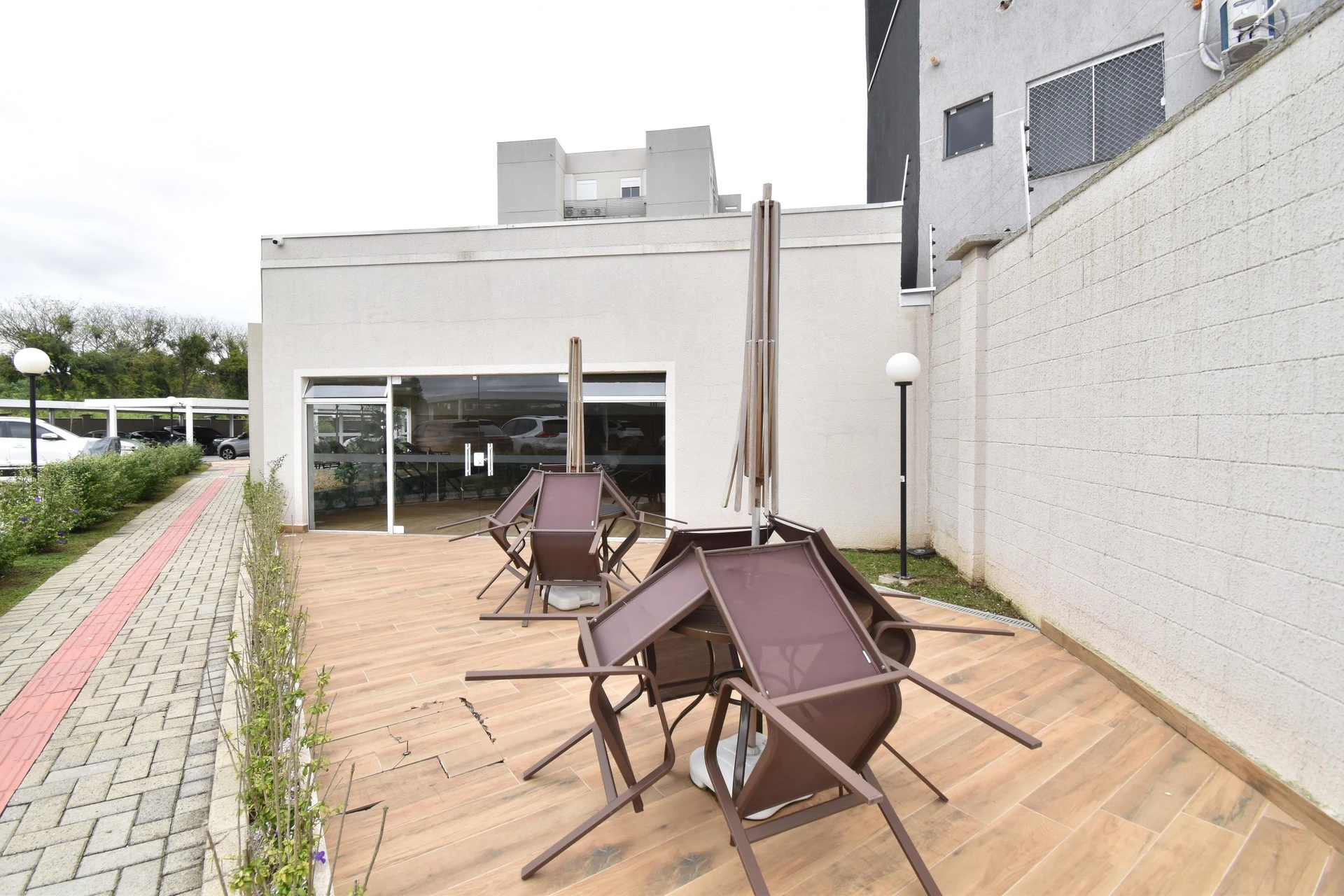 2-bedroom apartment with a home office in Curitiba — photo 4