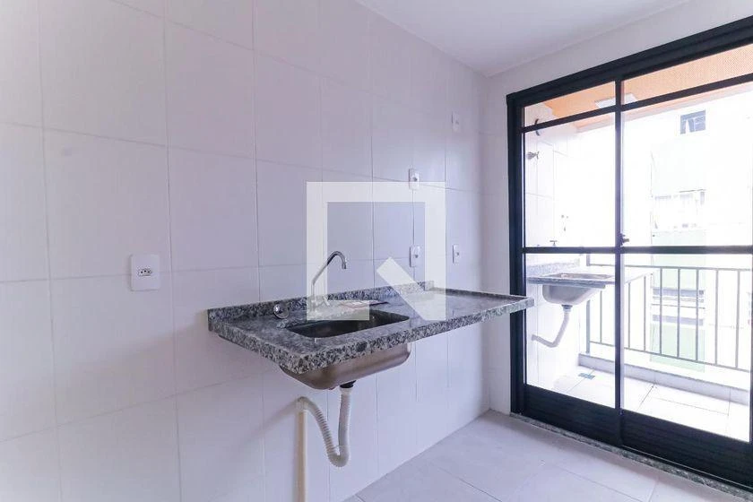 2-bedroom apartment with a grill on the balcony — photo 15