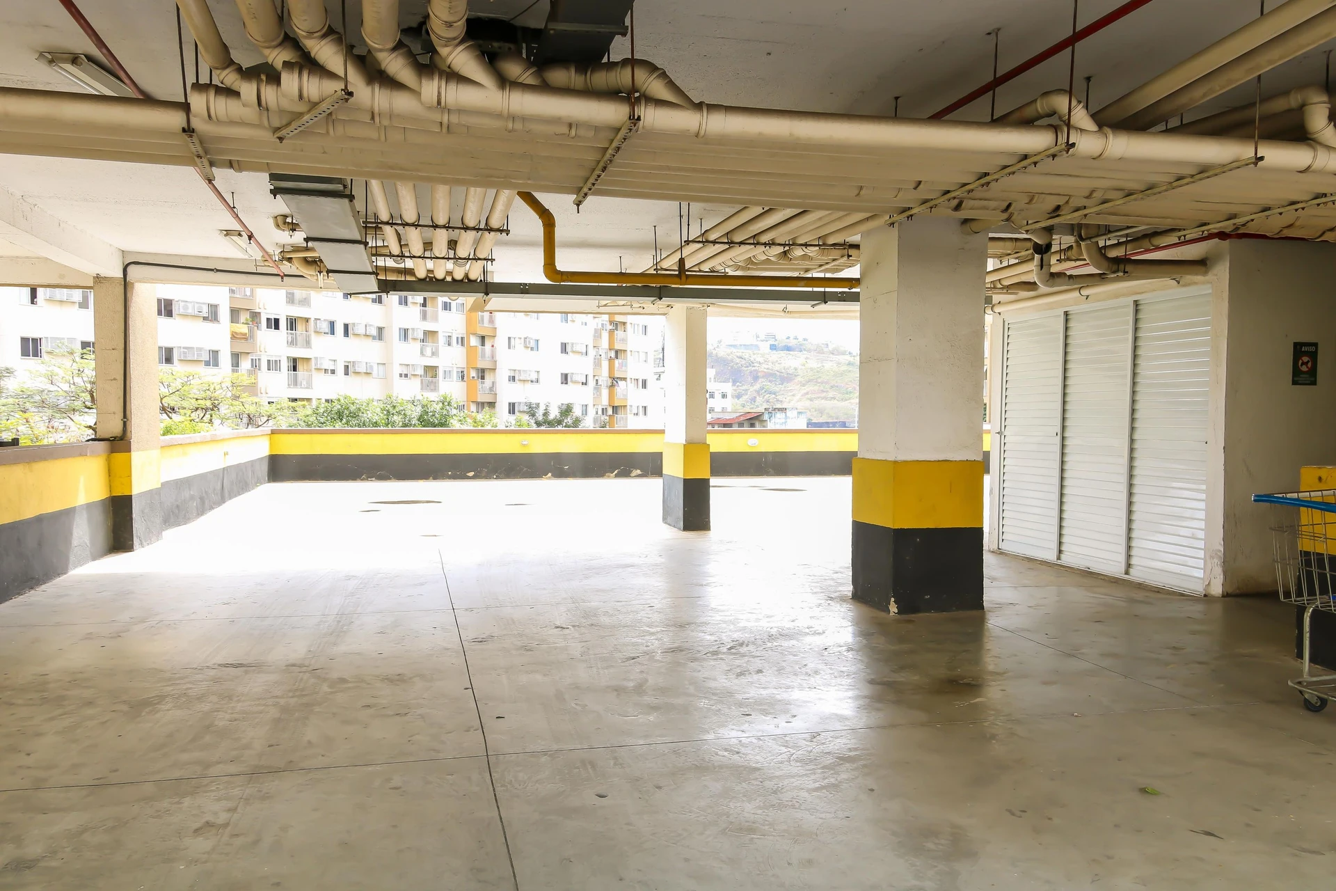 2-bedroom apartment with a park view in Rio de Janeiro — photo 52