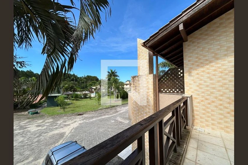 Condominium house with 2 bedrooms and 2 bathrooms — photo 6