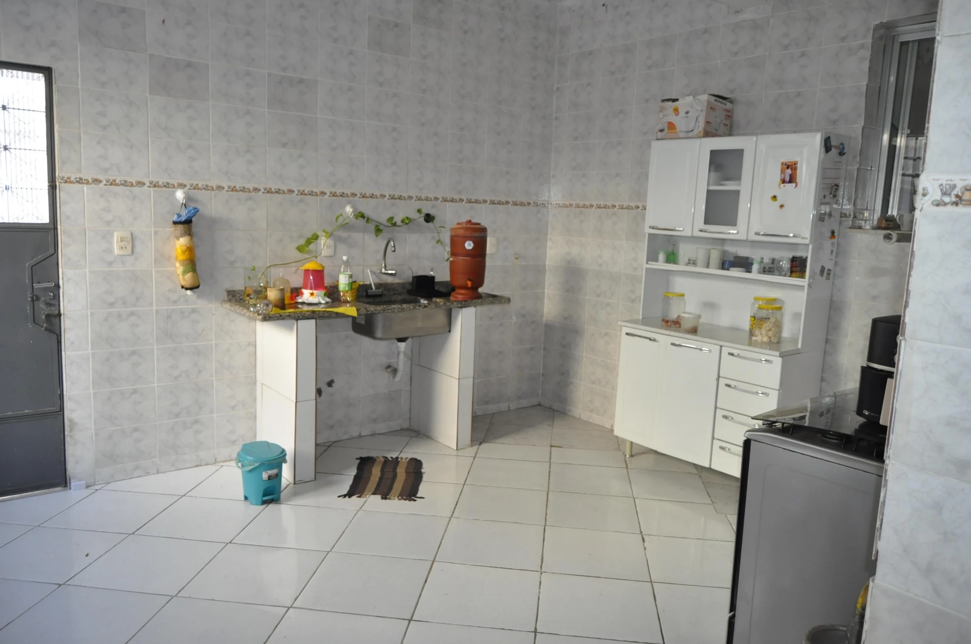 Rental house with 6 bedrooms and 4 bathrooms — photo 7