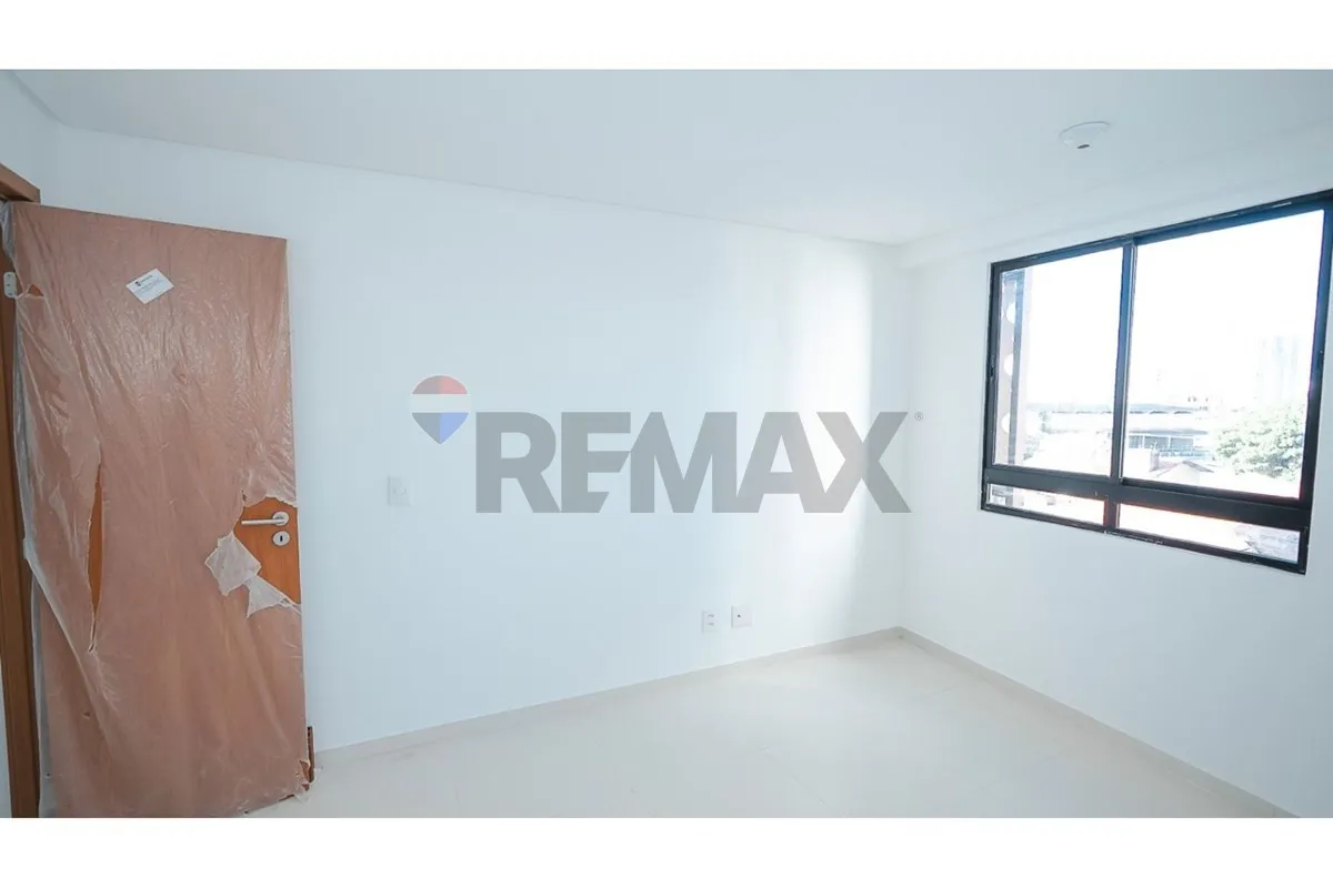 2-bedroom apartment with a private BBQ — photo 13