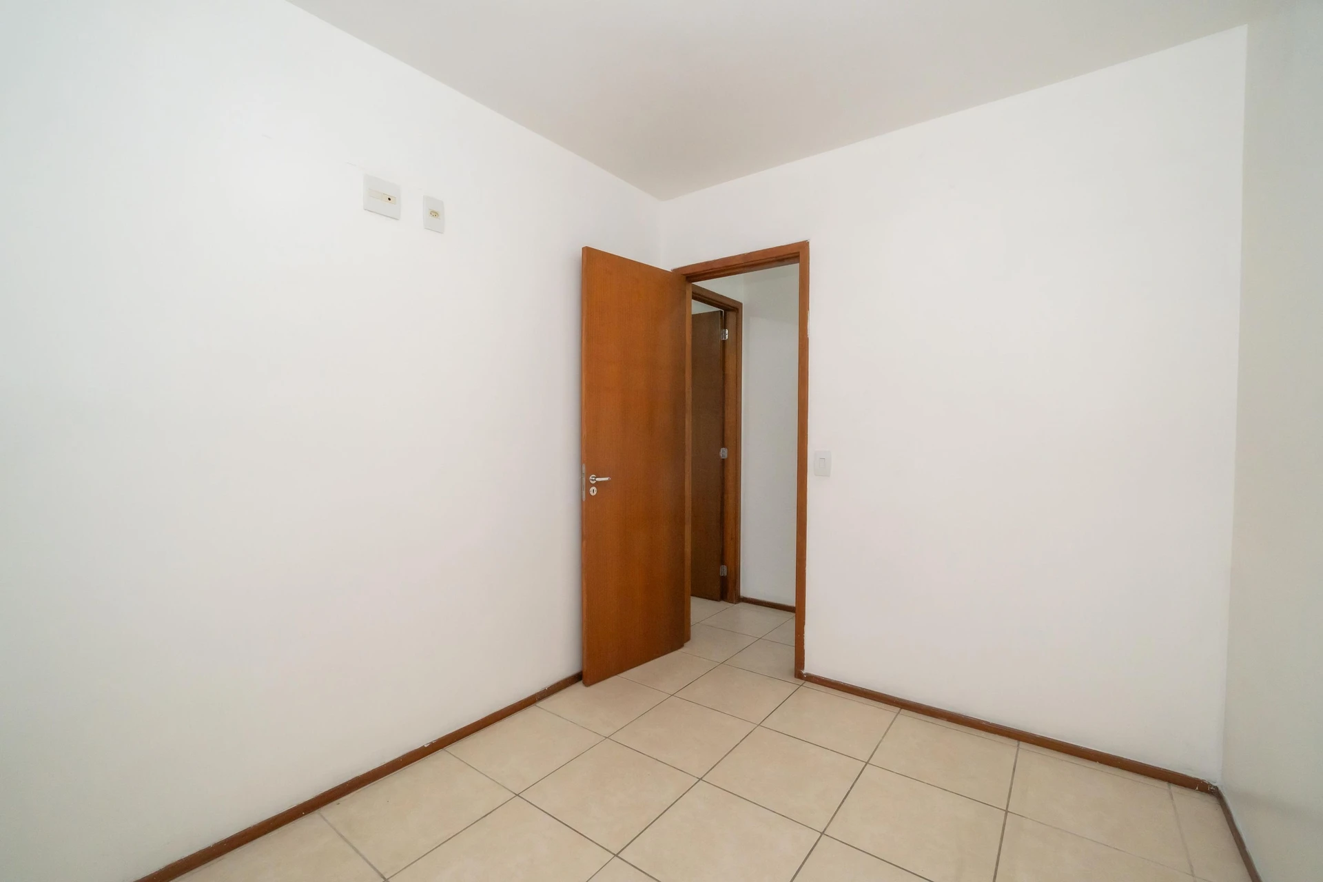 Mountain view in a 2-bedroom apartment, 48 m² — photo 39