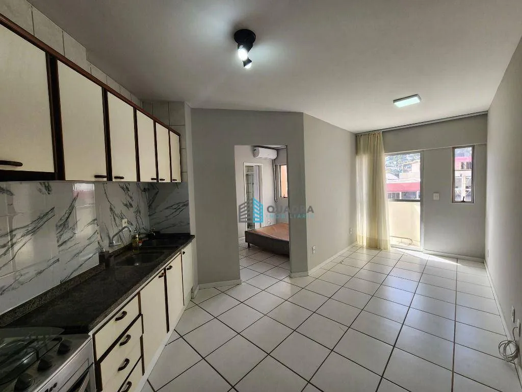 Apartamento de 1 dormitório com varanda e churrasqueira — photo 11