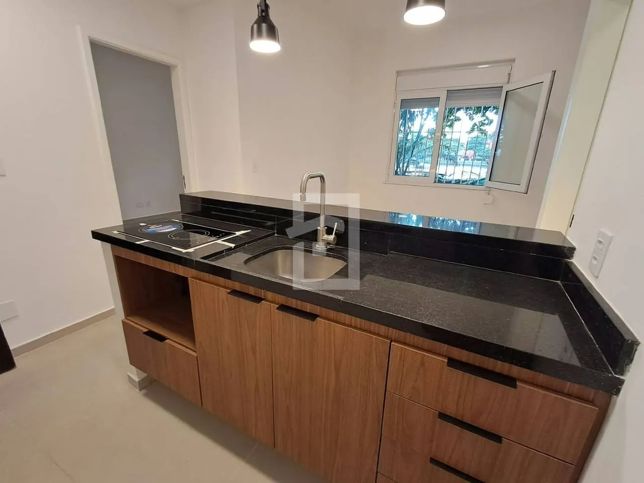 Apartment on the 1st floor with a water view — photo 9