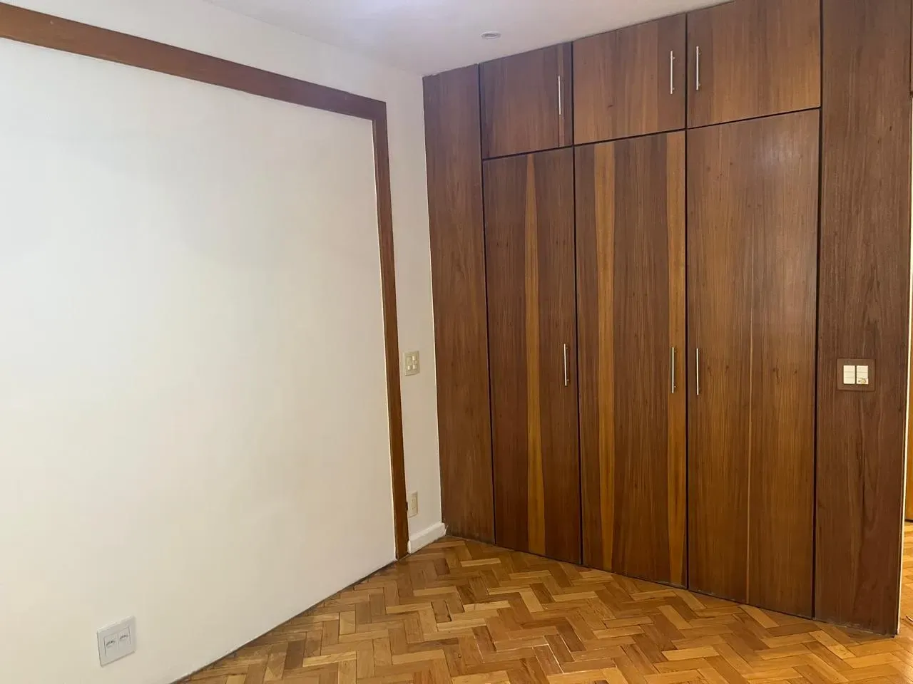 Apartamento, 122 m², com piso de madeira ou laminado — photo 3