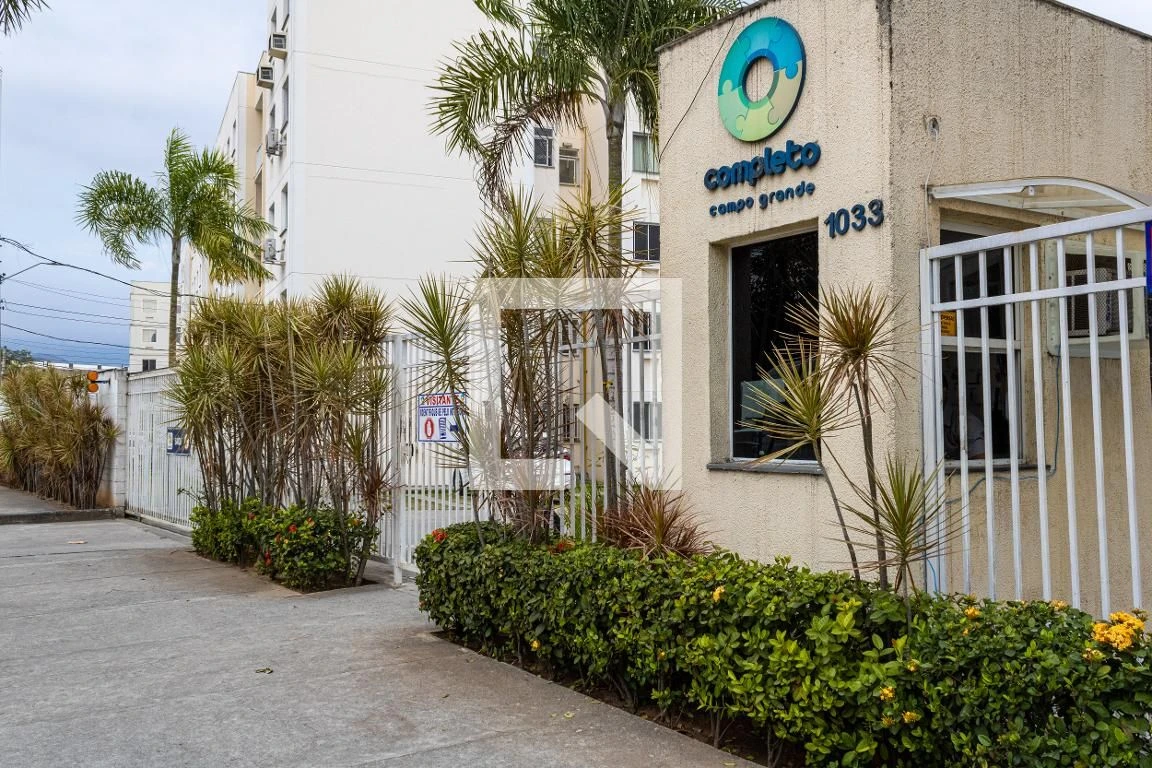 Apartamento sem mobília com churrasqueira na varanda — photo 31