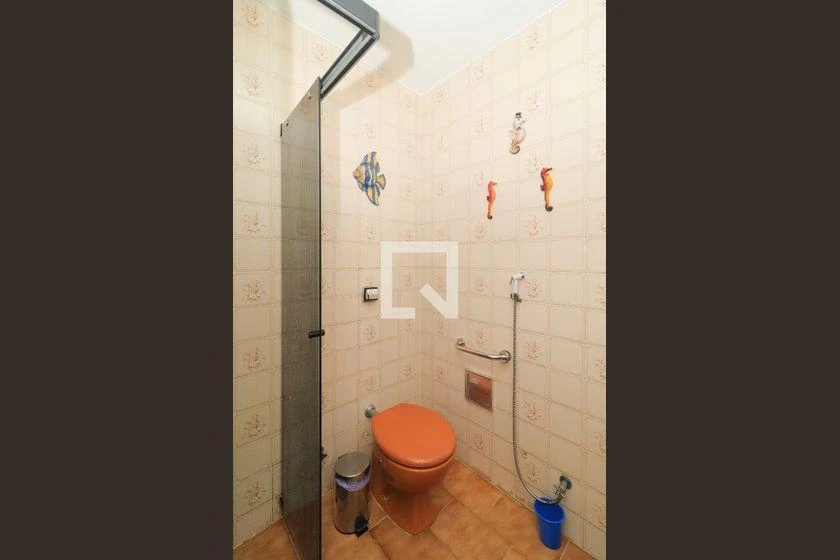 Apartamento de 3 dormitorios, 80 m² y balcón — photo 34