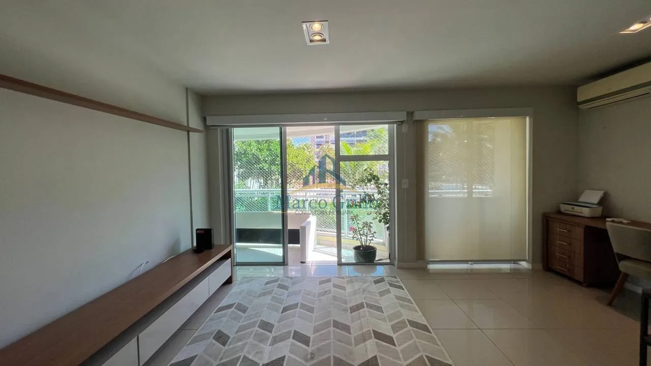 2-bedroom apartment with 94 m², balcony and separate kitchen — photo 9