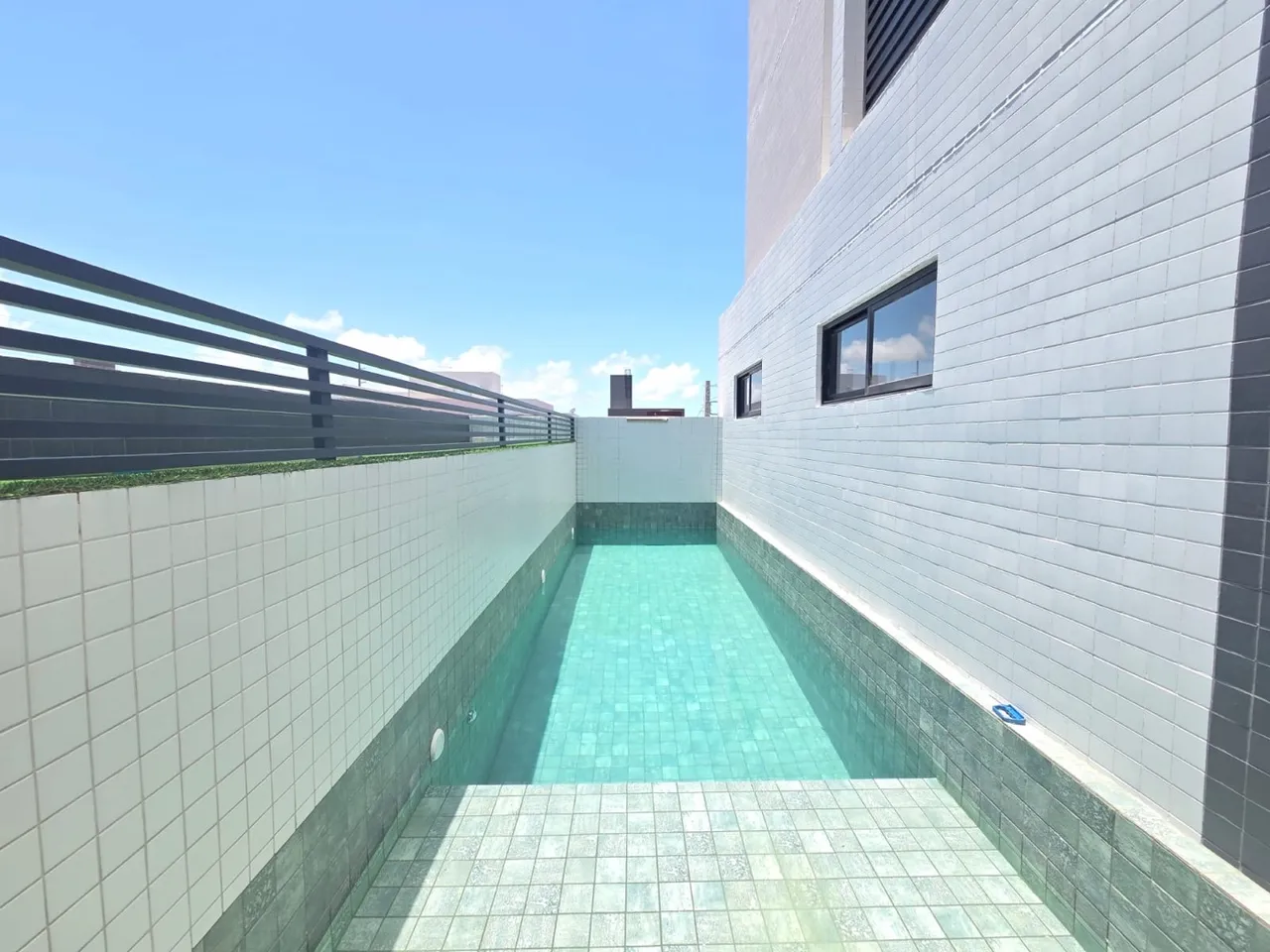 56 m² house with a home office and a water view — photo 3