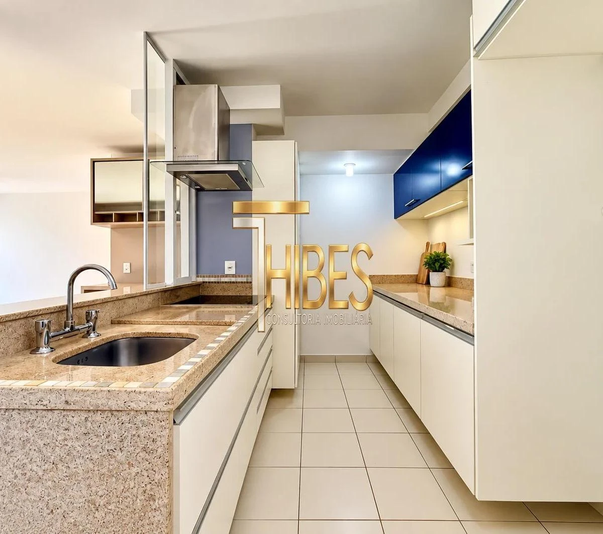 Apartamento, 110 m², com janelas do piso ao teto — photo 3