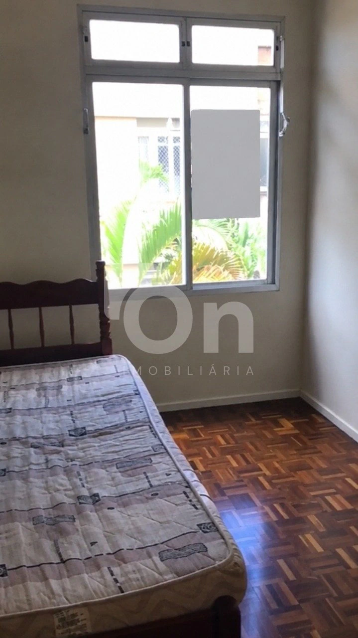 Apartment, 52 m², with wood or laminate floors — photo 4