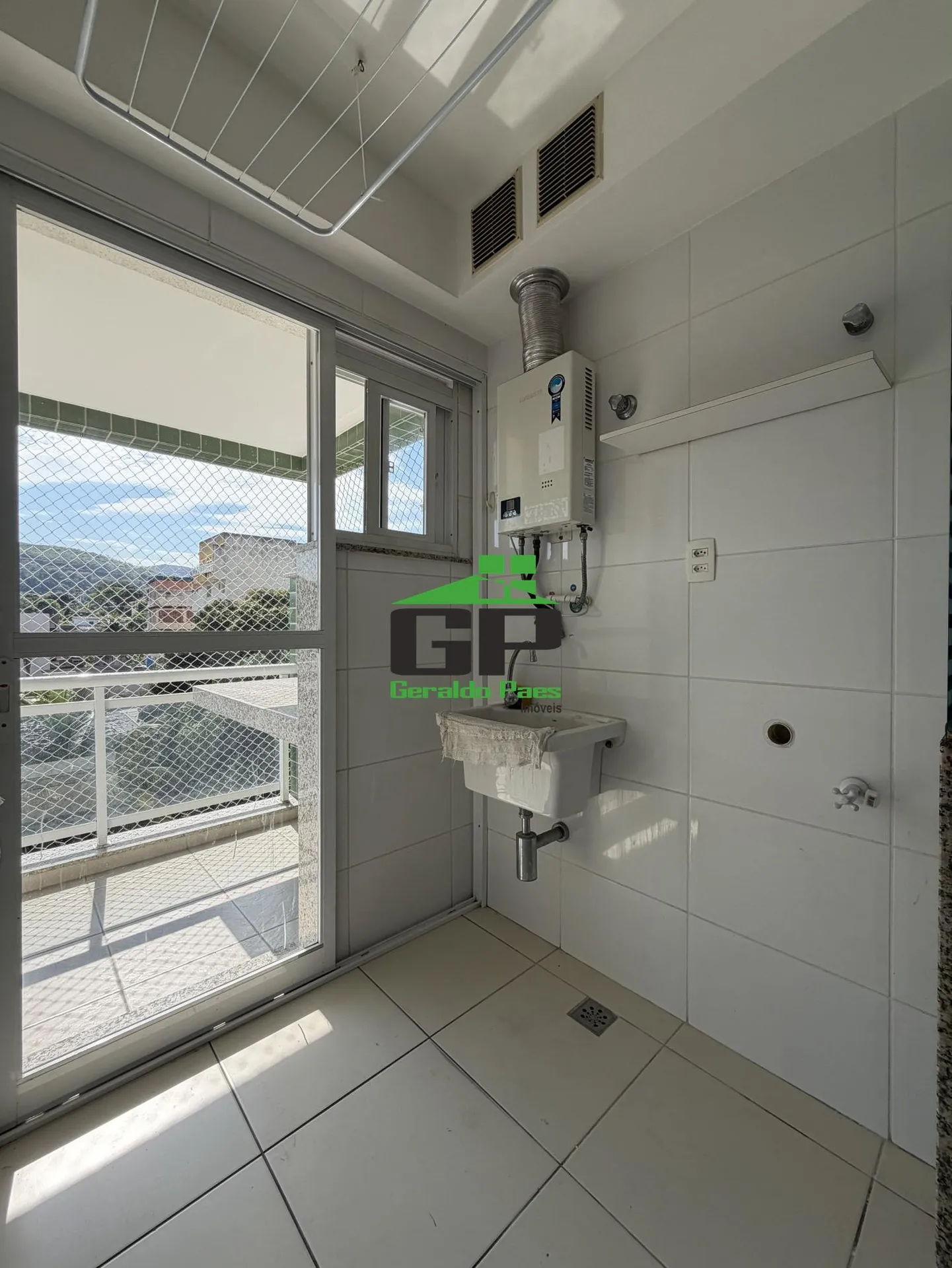 Apartamento de 2 quartos em condomínio com academia — photo 8