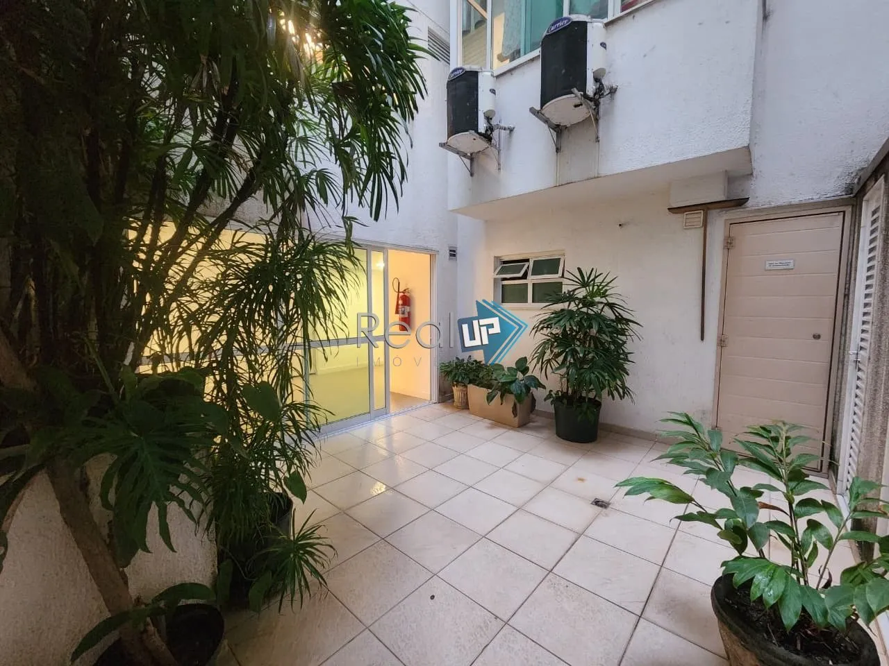 4-bedroom apartment with 227 m² and 3 parking spaces — photo 64