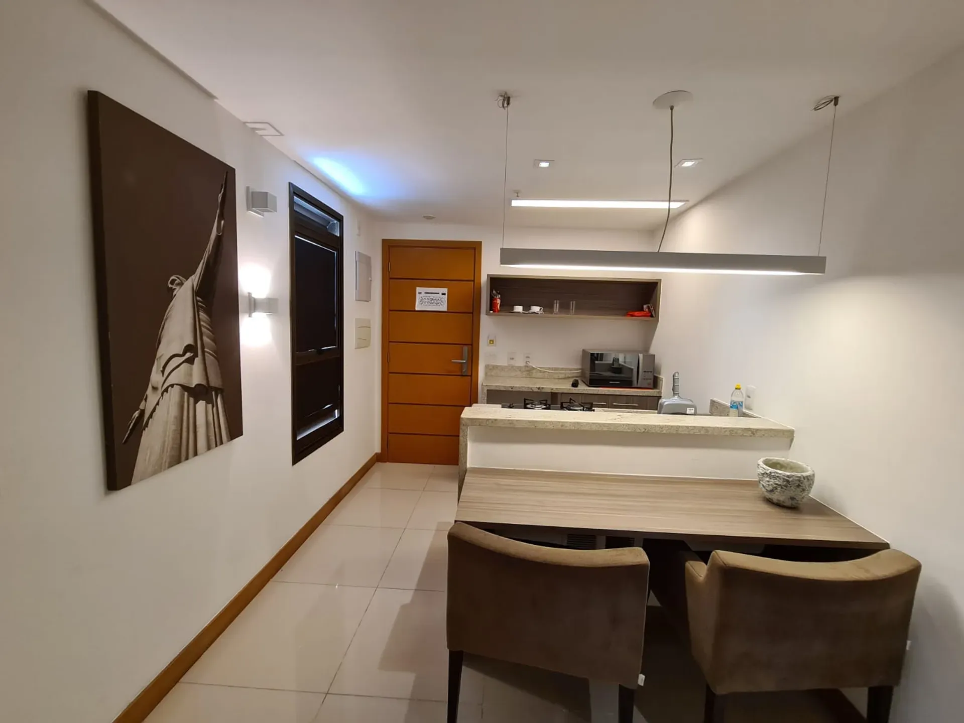 Apartment on the 14th floor with a mountain view — photo 6