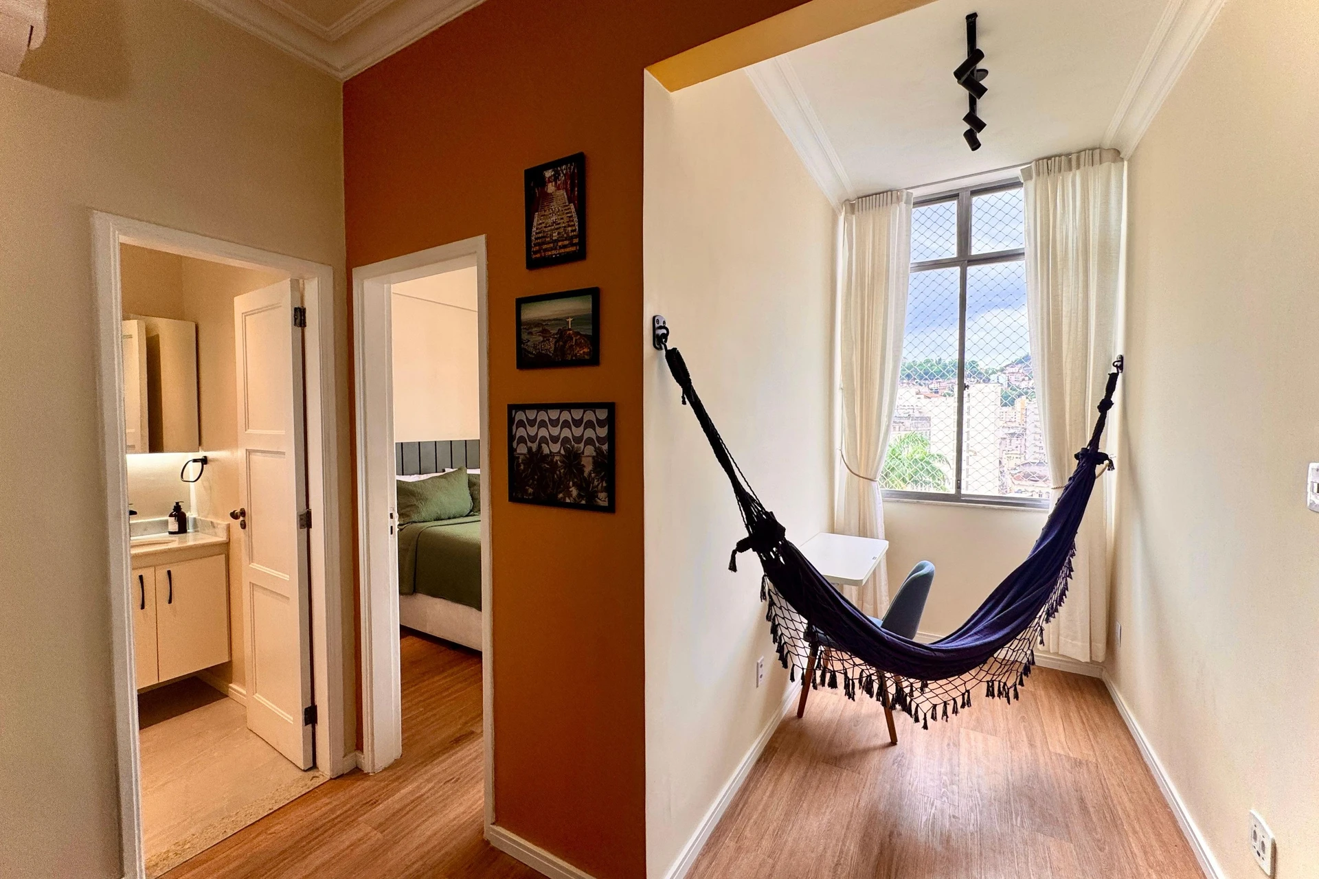 Furnished apartment, 46 m², with a washing machine — photo 17