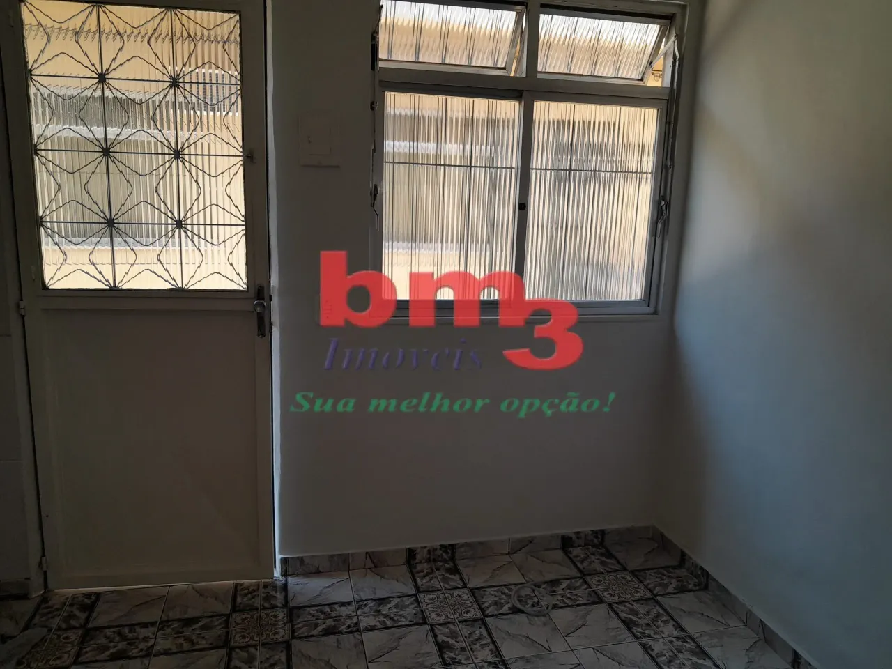 Unfurnished studio with 1 bedroom and 1 bathroom — photo 10