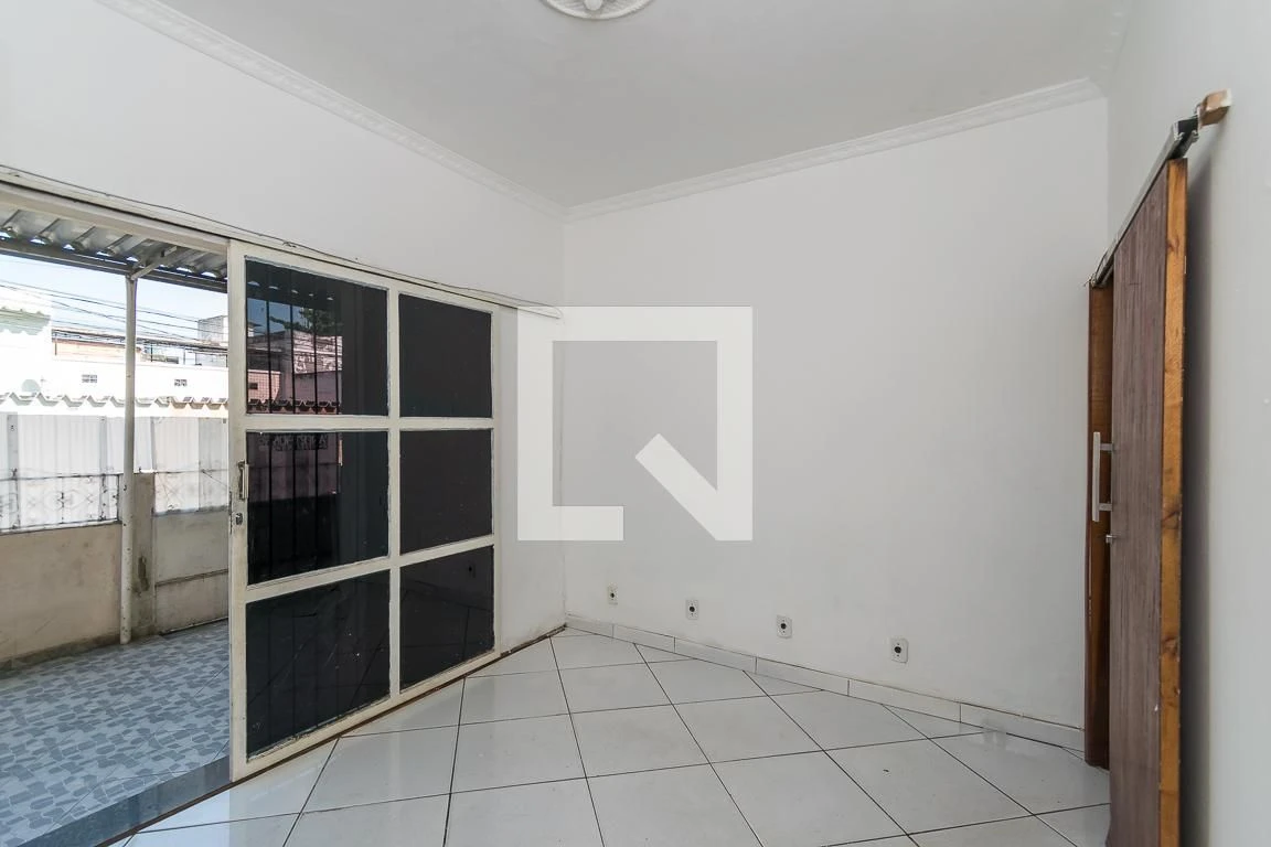 Casa para locação com 3 quartos, 2 banheiros e 1 vaga — photo 24