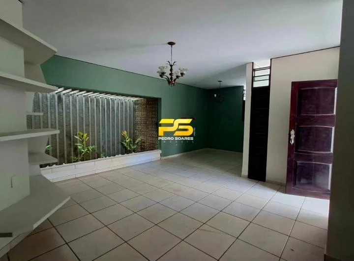 House with 4 bedrooms, 5 bathrooms and 348 m² — photo 7